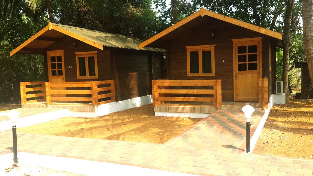 Kudle Ocean Front Resort Гокарна Экстерьер фото